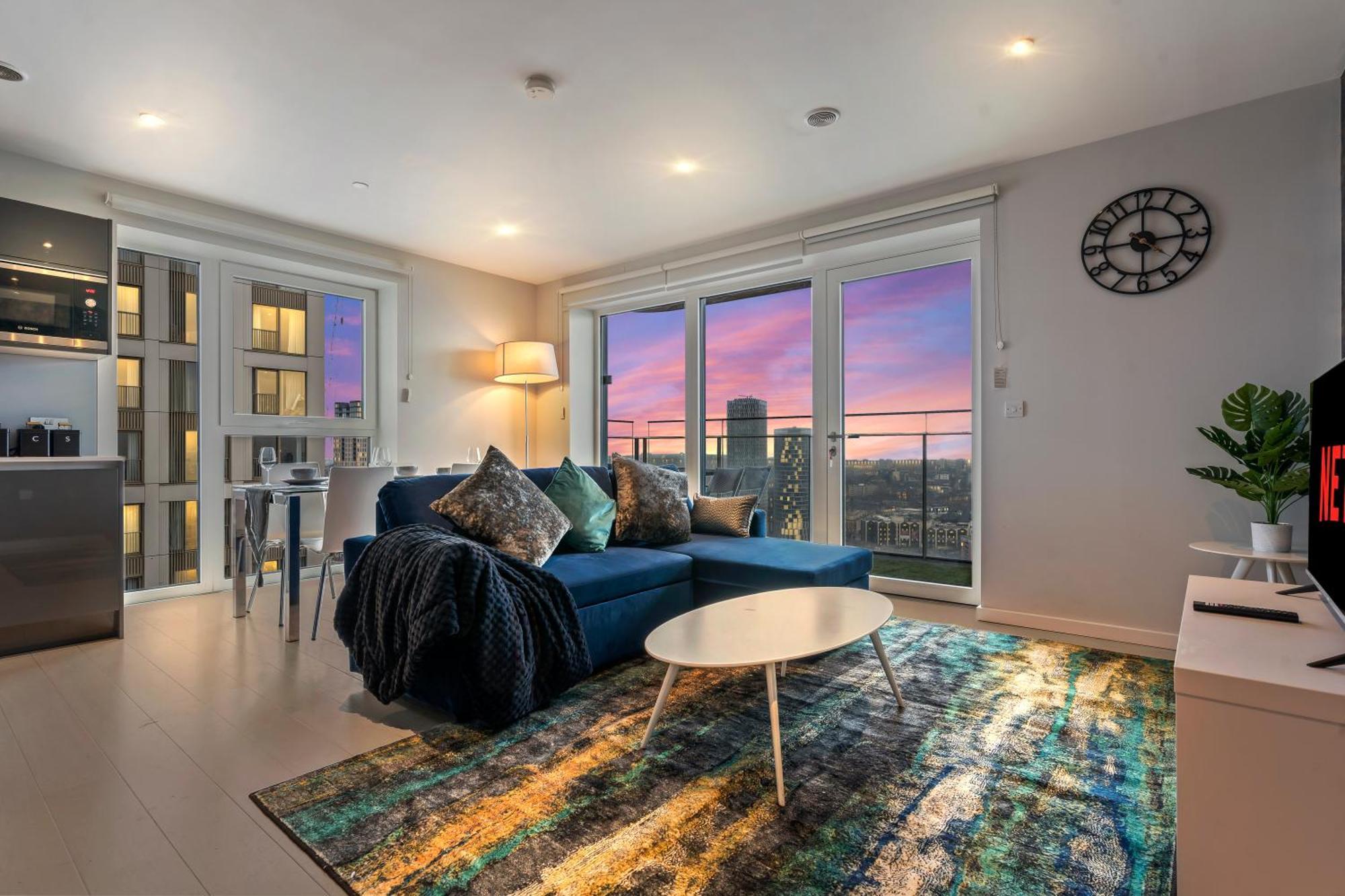 Elegant 2Br Flat On 20Th Floor Near Many Attractions Apartamento Londres