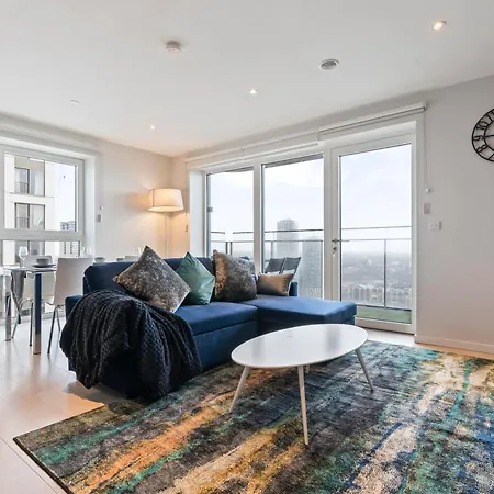 Elegant 2Br Flat On 20Th Floor Near Many Attractions Londres Extérieur photo